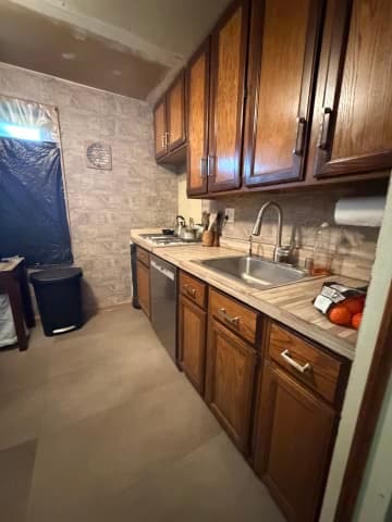 13010 Matey Rd, Silver Spring MD — kitchen