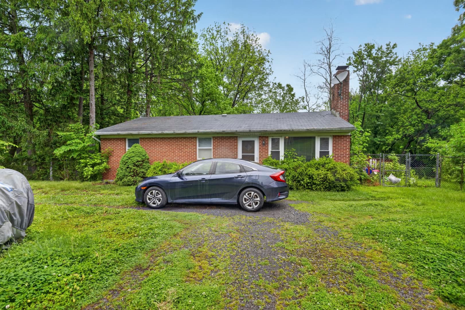 Front exterior of 505 E H St, Brunswick MD