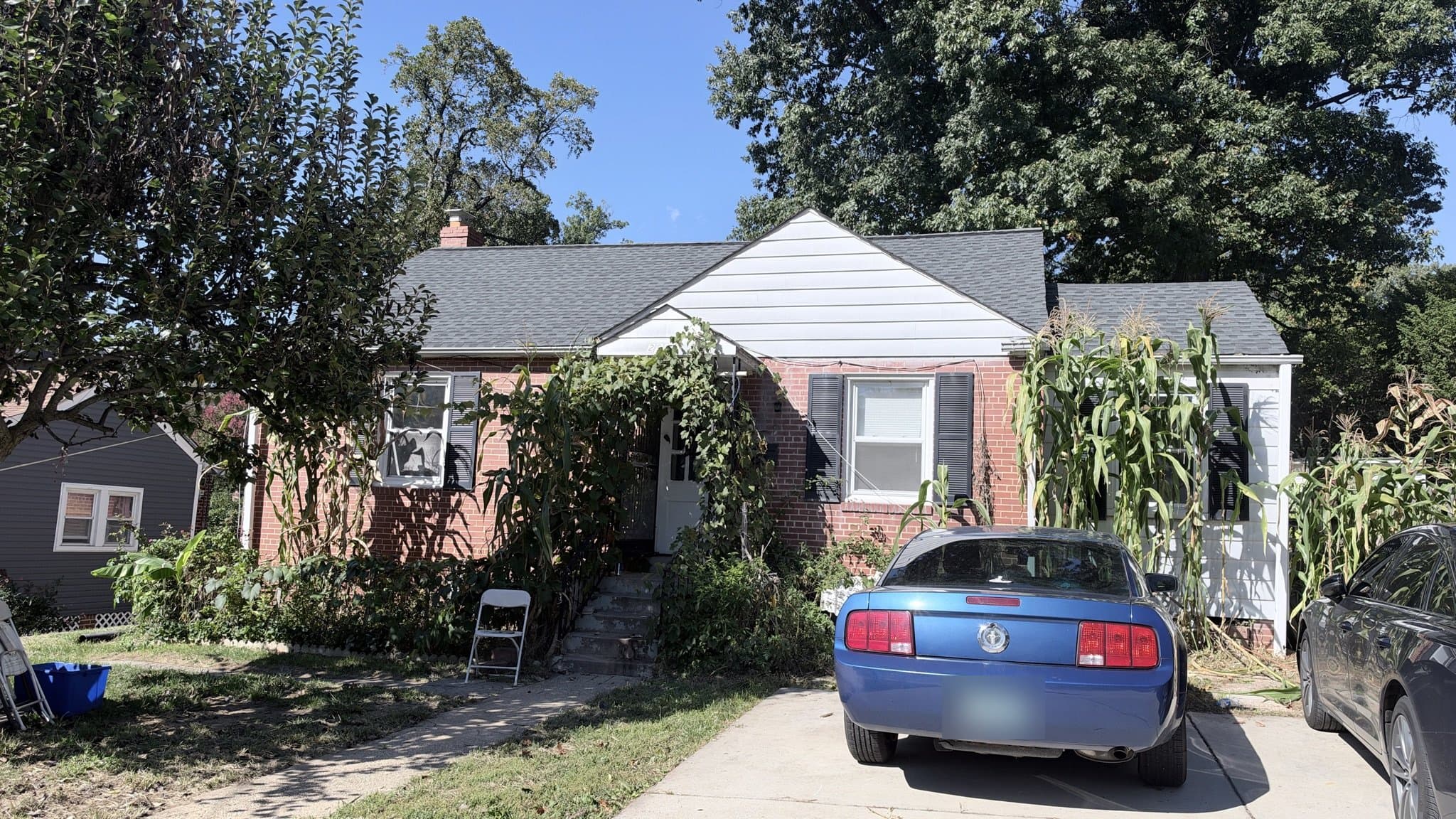 Front of 2907 Dawson Ave — brick rambler with white gable, Silver Spring MD 20902