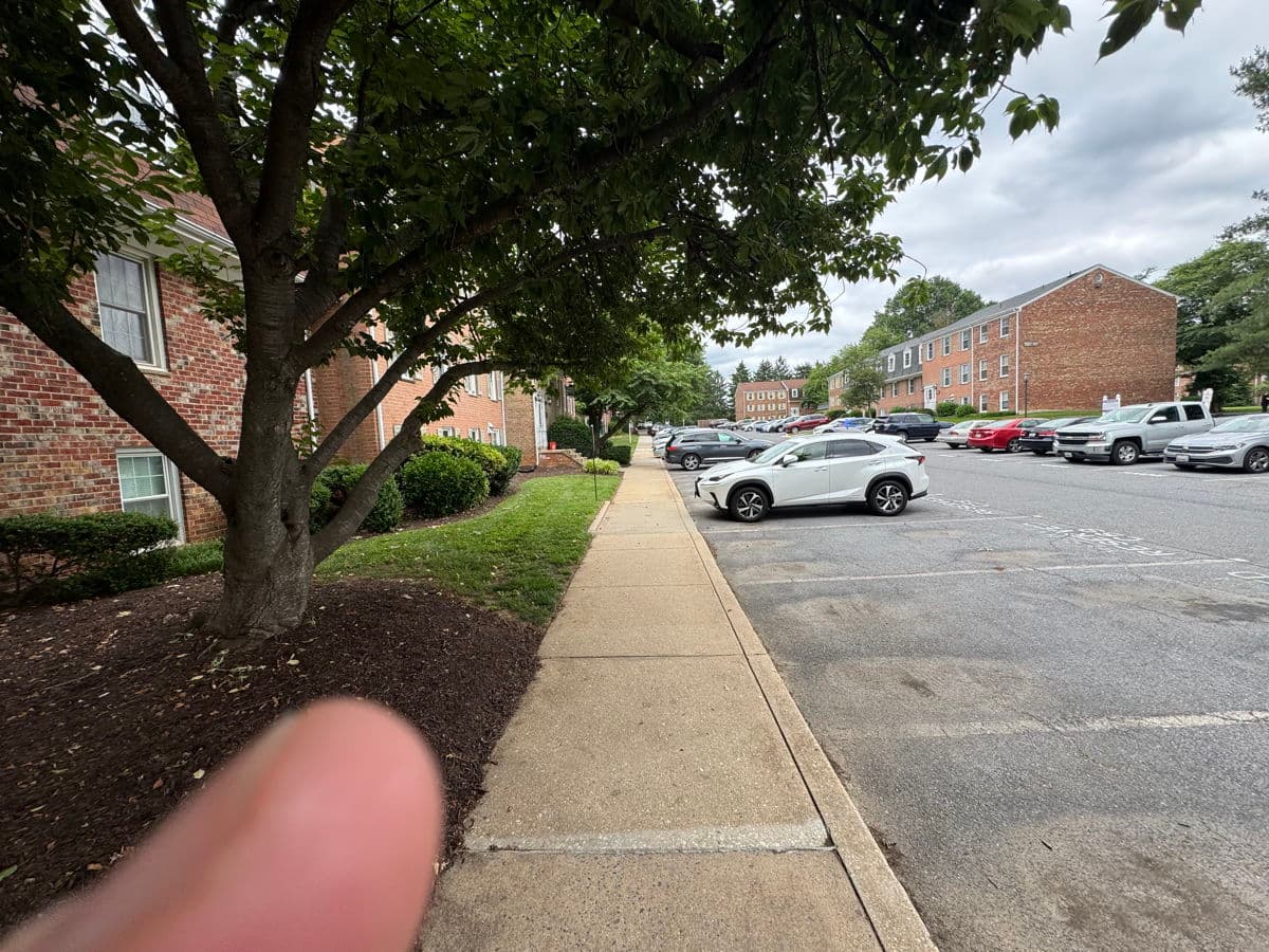 Gaithersburg 20878 condo — photo